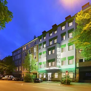 Schumacher 3*, Düsseldorf Deutschland