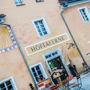 Schloss Neuburg - Hoftaferne Hotel